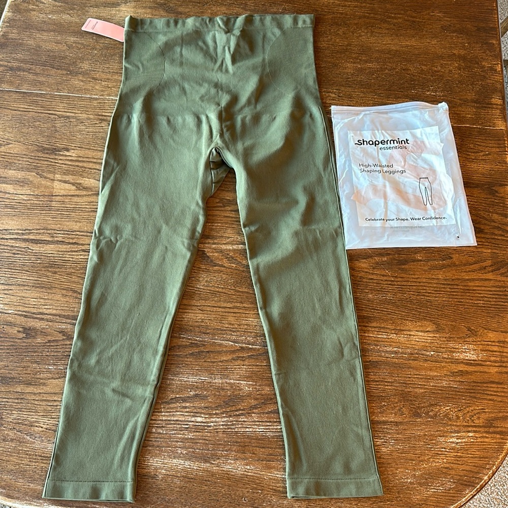 Nwt. Shapermint leggings